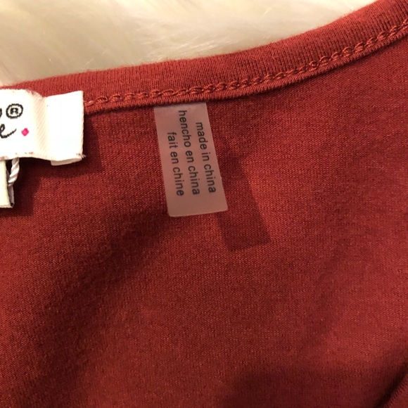 Simply Noelle long sleeve tunic size S/M - Picture 3 of 5